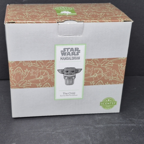 Scentsy Star Wars The Child Wall Fan Diffuser - Picture 2 of 5